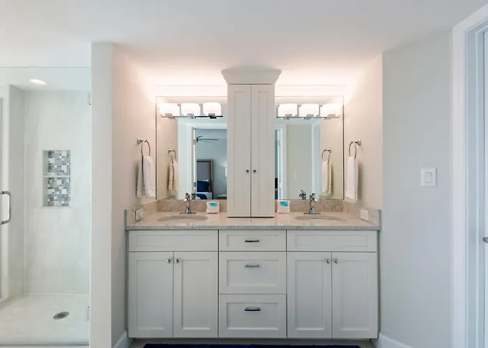 Steps To & Pool - Amenities Galore! Ferienhaus Clearwater Beach